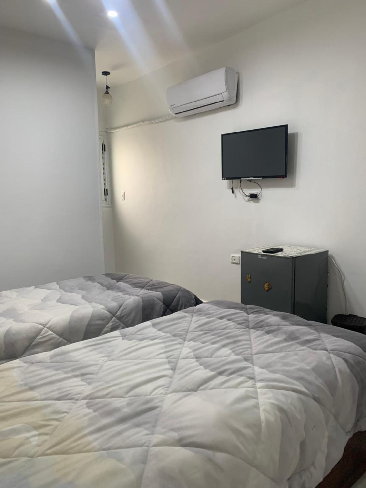 Pyramids Home Guest House Kafret el-Gabal Eksteriør bilde